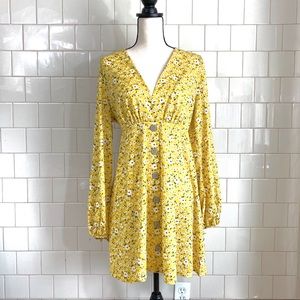 🆕 ASOS Design textured mini tea dress w/scrunchie